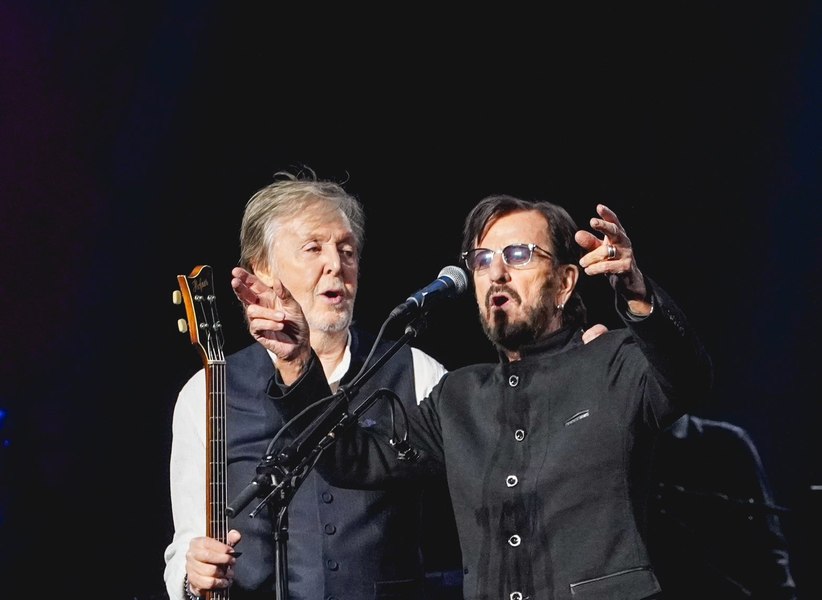 Paul McCartney și Ringo Starr, supraviețuitorii Beatles, vor susține un concert la Londra