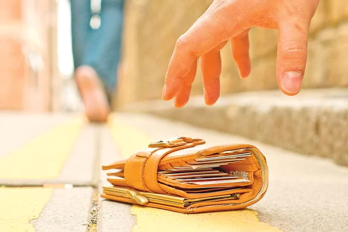 Experimentul revistei “Reader’s Digest” a dezvăluit cât de oneşti sunt locuitorii din marile oraşe ale lumii