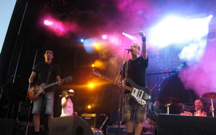 Trupa ZOB va urca sâmbătă pe scena amplasată în Gostinu (foto: punkminority.wordpress.com)