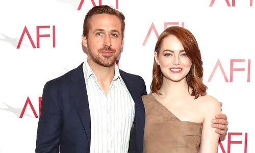 ryan emma covor rosu jpeg