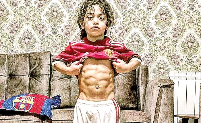 Arat Hosseini trage de fiare, dar vrea să ajungă fotbalist