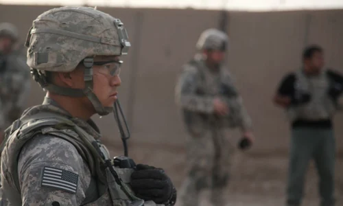 Parlamentul irakian a votat retragerea trupelor americane din Irak jpeg