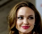 Angelina Jolie: Nu mi pasă dacă mă fac de râs fiindcă nu mă sperie părerile oamenilor despre mine  jpeg