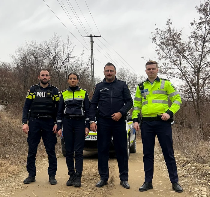 Polițiștii care au rezolvat cazul FOTO: IPJ vrancea