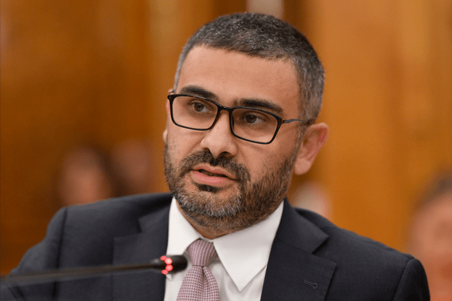 Ministrul Muncii explică de ce unii angajatori preferă lucrătorii non-UE: „Sunt ușor dispensabili”