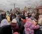 Razboi in Ucraina refugiati 6-7 martie 2022  soldati incendiu FOTO Profimedia