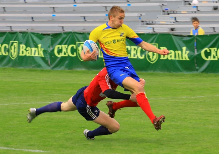 România (m) şi Moldova (f) au câştigat etapa bucureşteană a CE de rugby în 7