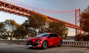 Renault Clio full hybrid E Tech   Esprit Alpine   Absolute Red (37) jpeg