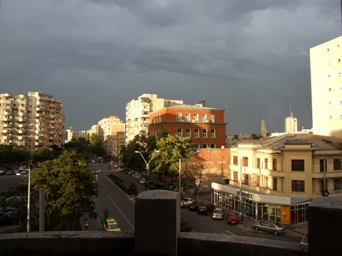 În următoarele două zile, norii vor persista, dar temperaturile vor fi în crșterefoto: Click!