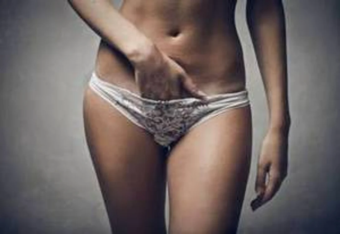 
    Anie Carter (31 de ani) s-a masturbat în mijlocul străzii, fără nici o sfialăFoto Shutterstock  