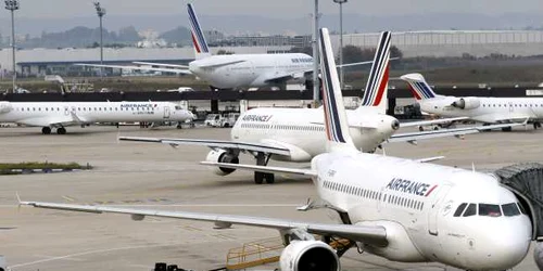 Air France nu a stabilit încă motivul declanşării alarmei de incendiu Foto: AFP