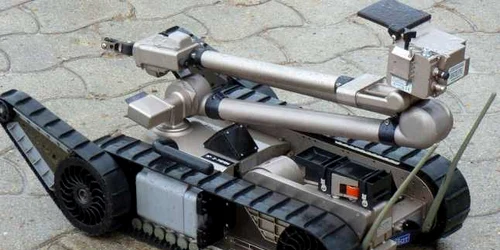 robotul mobil PackBot