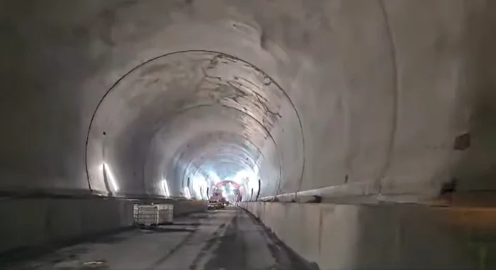 Tunel forat FOTO: Captura video