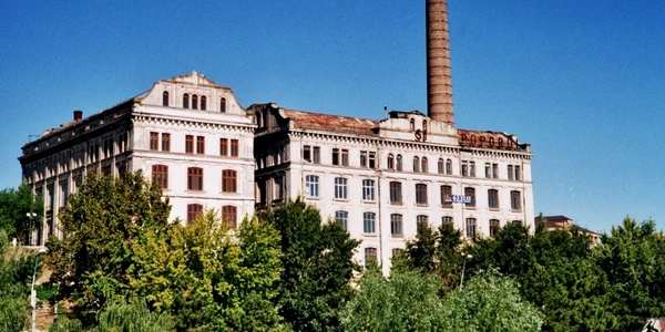 bunea1