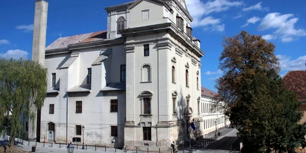 batthyaneum alba iulia