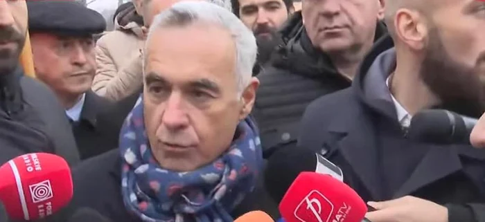 Călin Georgescu a ajuns la secția de votare din Mogoșoaia FOTO: captură video