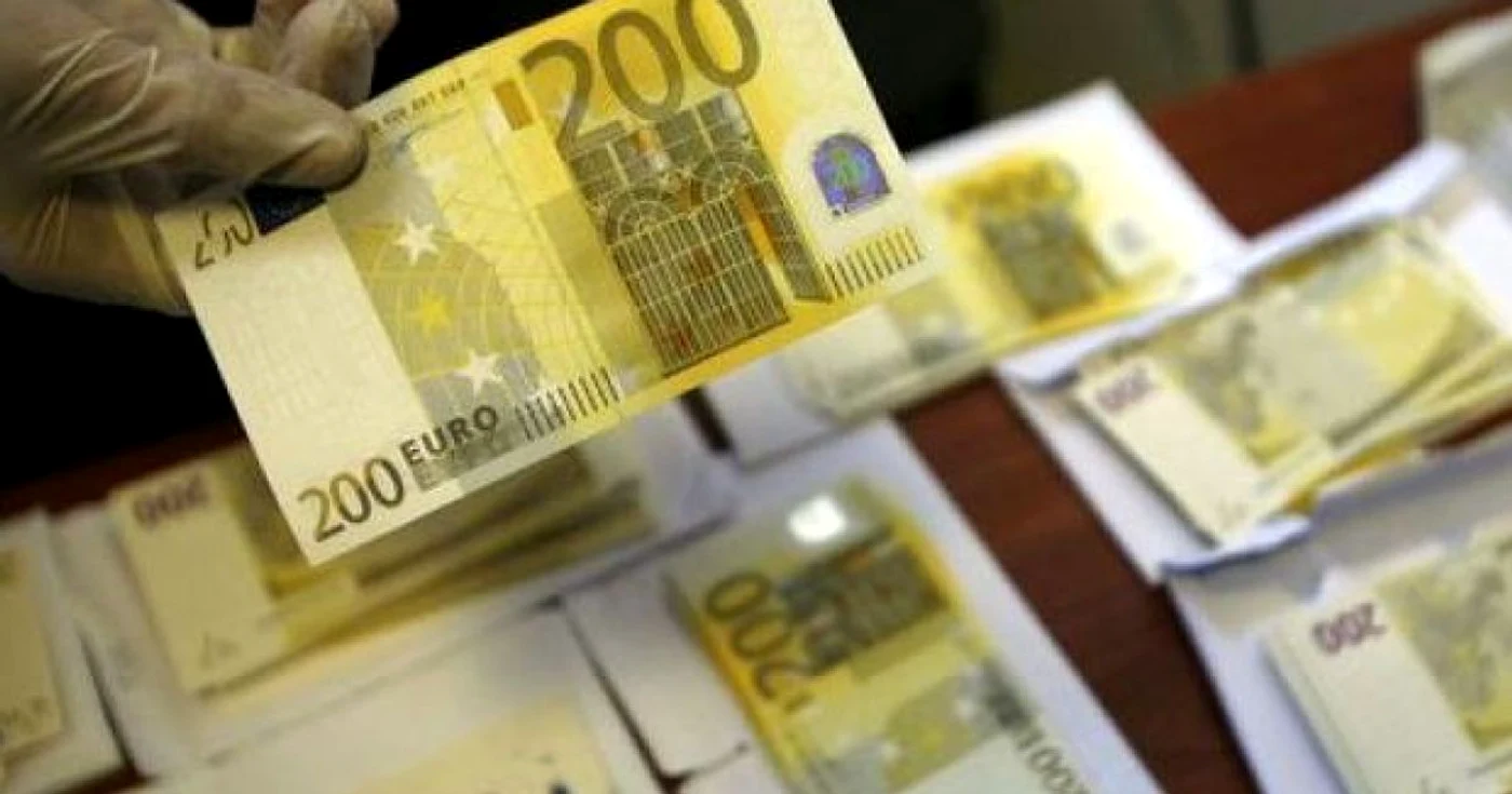 Datoria guvernamentală a României a urcat la aproape 230 miliarde lei la finele lunii martie, reprezentând 38,6% din Produsul Intern Brut