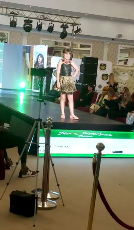 Fiica Iannei Novac pe podium. Sursă: Click!