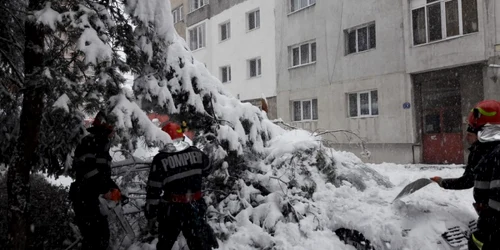 drumuri de iarna hunedoara foto isu hunedoara