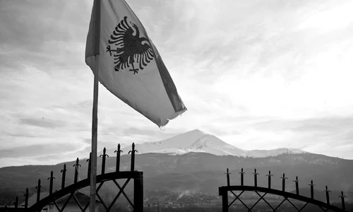 O coborîre în purgatoriul istoriei jpeg