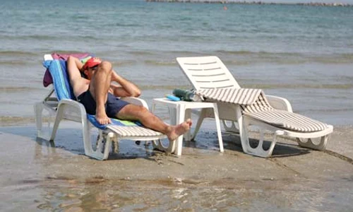 10 special 3  1col plaja mamaia septembrie foto gheorghe florin 41 jpeg