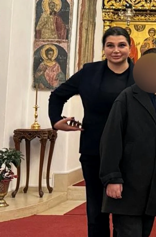Elena Băsescu pe 6 decembrie la nunta de aur a părinților săi. FOTO: Facebook