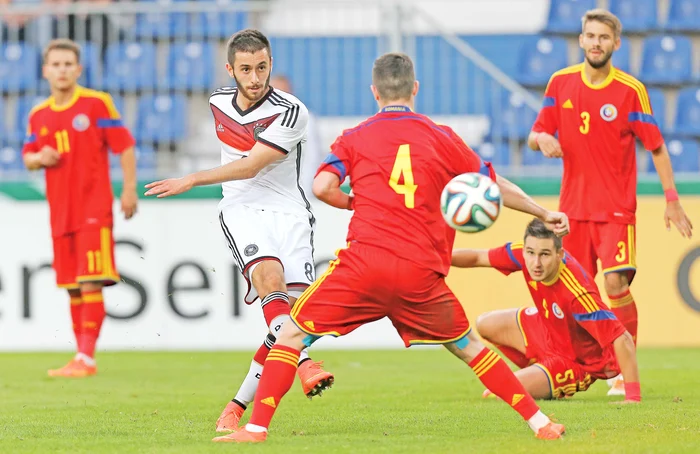 
    Nemţii marchează un nou gol în poarta românilorFoto: Gulliver/ GettyImages   