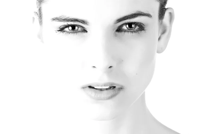 Greșeala pe care o faci atunci când îți cureți tenul / foto: Pixabay 