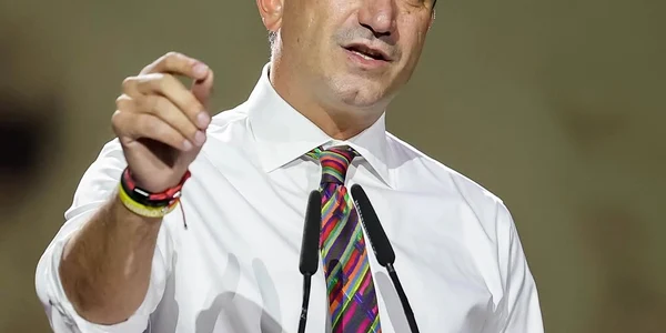 primarul tiranei2 jpg