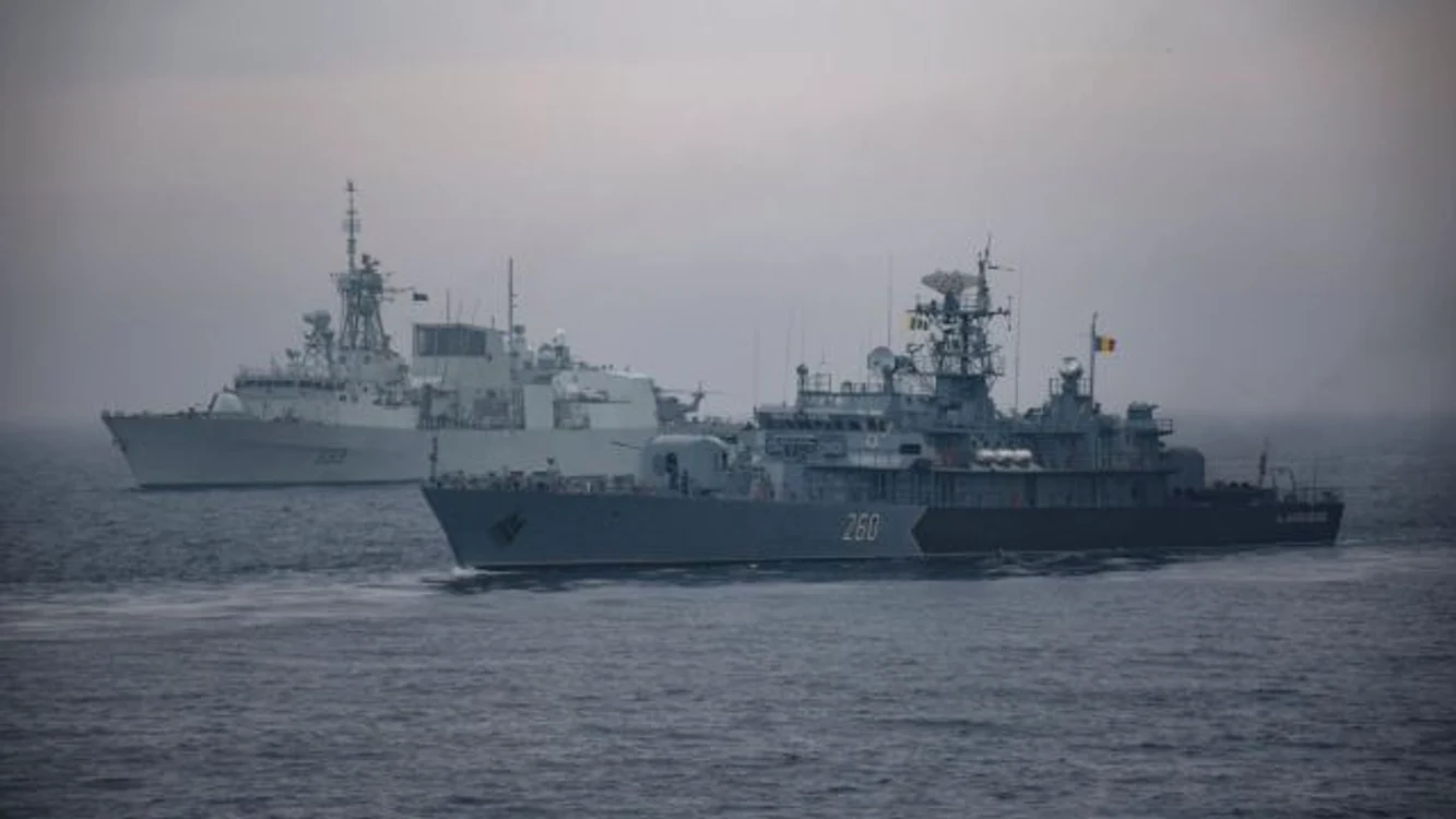 Nave militare participând la exerciții (arhivă) FOTO: Forțele Navale Române
