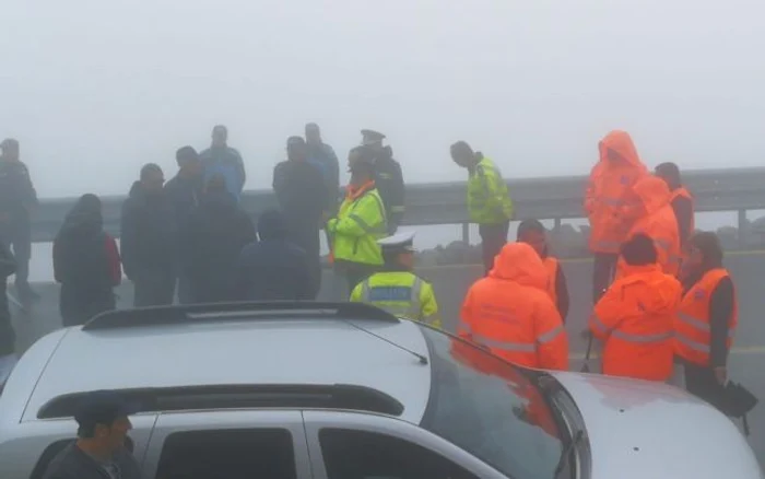 Circulaţia pe Transalpina s-a redeschis de astăzi