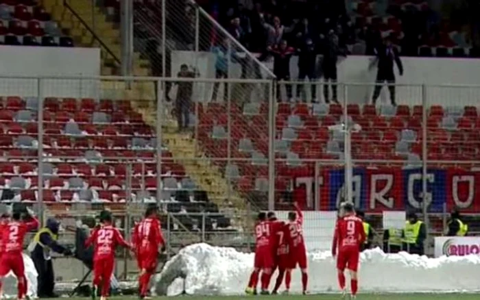 Chindia Târgovişte s-a impus în faţa Astrei Giurgiu, în cadrul etapei cu numărul 24 din Liga 1, scor 2-1, după două goluri reuşite în doar două minute. FOTO captură.