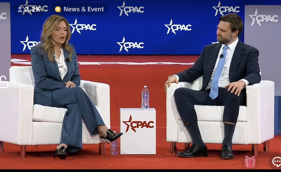 JD Vance a ajuns subiect de glume pe Internet: „Faceți pantalonii mari din nou”