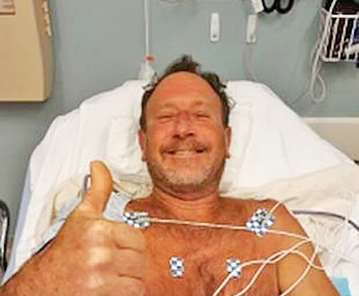 Michael Packard a scăpat cu viaţă după ce a fost înghiţit de o balenă cu cocoaşă