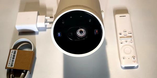 Proiector Samsung Freestyle 2 jpg