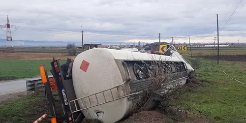 cisternă cu motorină răsturnată 3 png