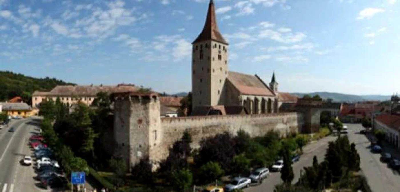 Cetatea din centrul oraşului Aiud