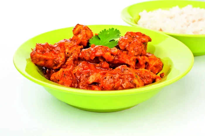 pui cu sos curry shutterstock 70089901 jpeg