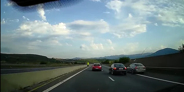 Depășire pe banda de urgență pe A1 Deva Sibiu Sursă Infor Trafic jud  Sibiu 
