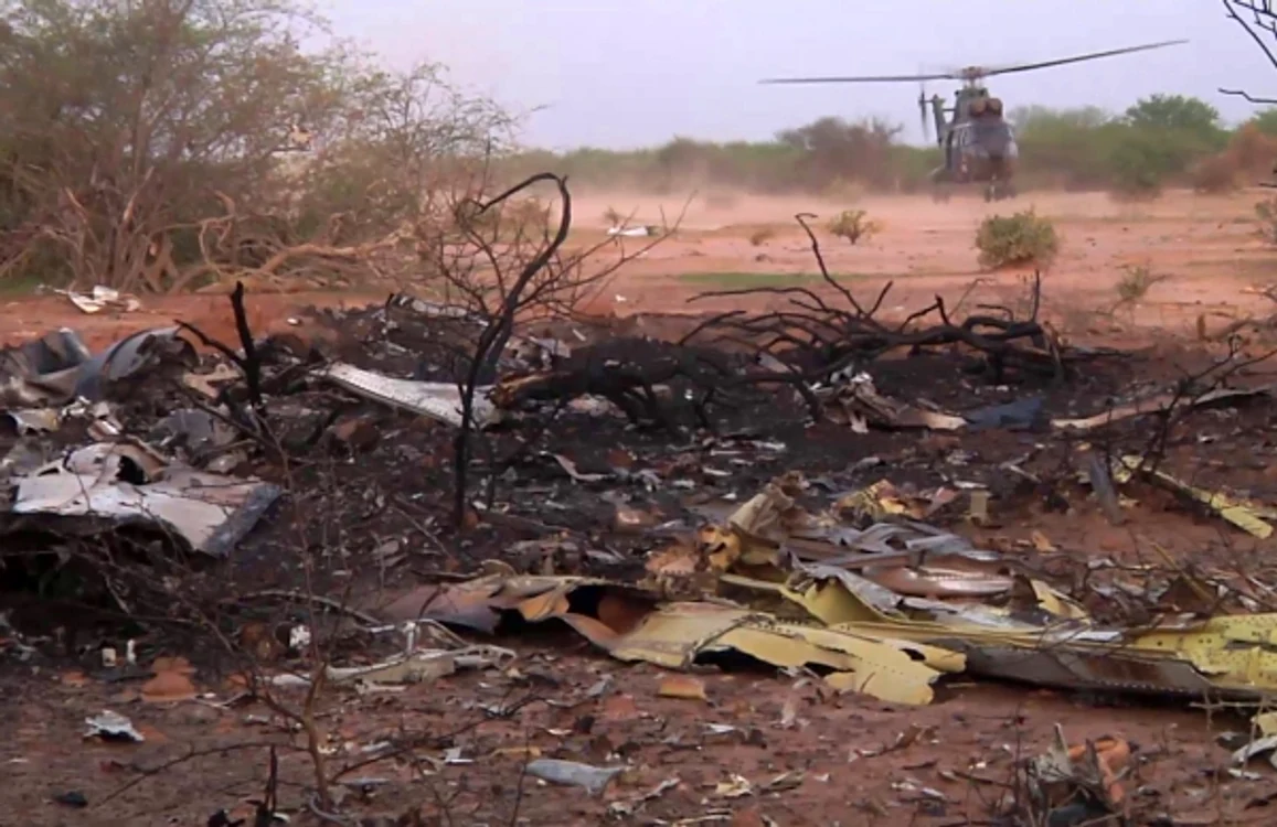 
    Avionul Air Algerie s-a prăbuşit la 50 de minute după decolareFoto: Reuters  