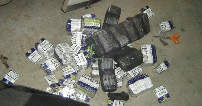 Maşinile şi ţigările au fost confiscate