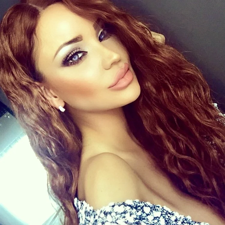 
    De 1 Martie, Bianca Drăguşanu nu a mai ţinut morţiş să fie în compania vreunui iubitFoto: Arhivă personală  