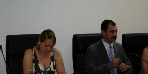 Raluca Dan, dela Consiliul Judeţean, a repretentat astăzi Prefectura