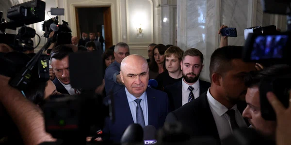 Ședința Biroului Politic Național al Partidului Național Liberal, la Palatul Parlamentului din București, 15 iunie 2026. Inquam Photos / George Călin