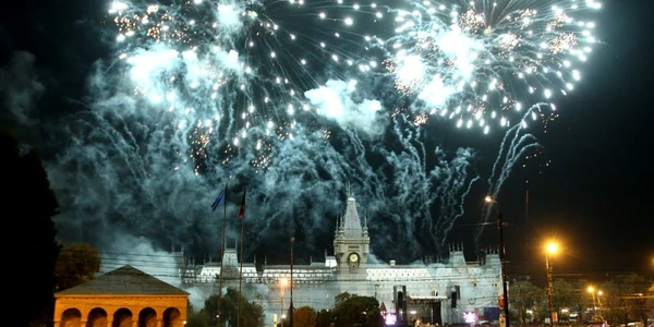 Focul de artificii i-a impresionat pe ieşeni