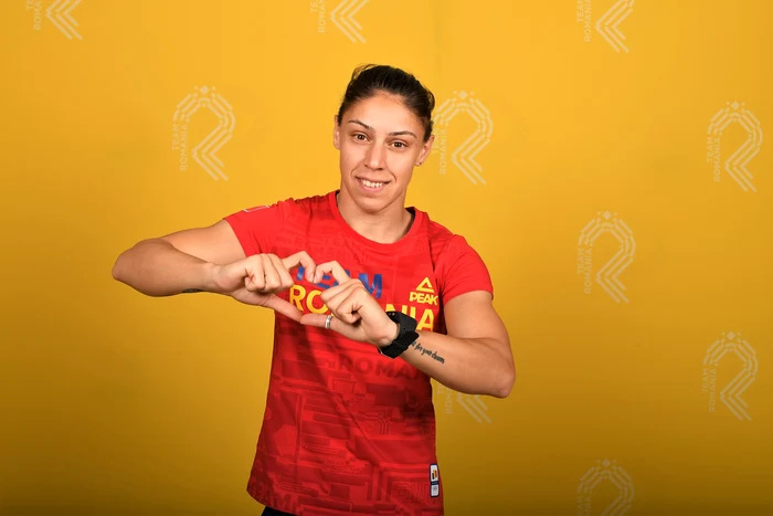 Claudia Maria Nechita este pregătită de antrenorul Adrian LăcătușFoto: COSR / Team România / Cristi Nistor