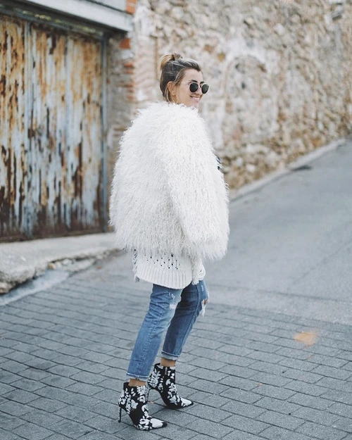 Fustany Fashion Style Ideas How to Dress Up Your Jeans for the Holidays 4 jpg jpeg