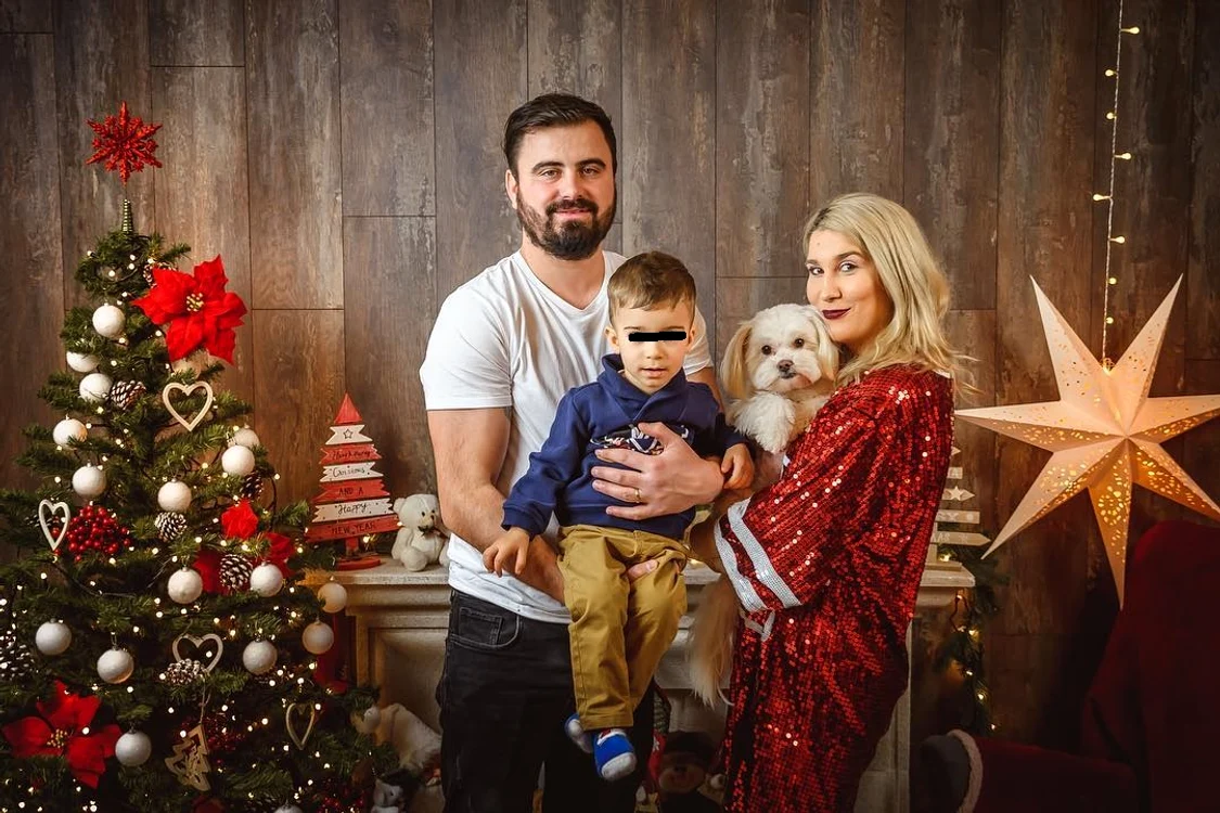 
    ADDA, Cătălin și Alex formează familia pe care artista și-a dorit-o dintotdeauna. Ei vor petrece Crăciunul împreună alături de restul rudelor apropiate. Foto Instagram  