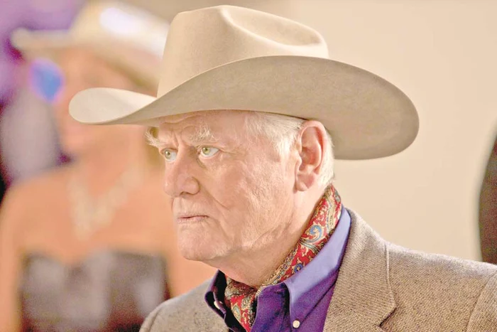 Larry Hagman, în urmă cu două săptămâni la lansarea ultimei ecranizări “Dallas”( Fotografii: Reuters/afp/Wireimages)