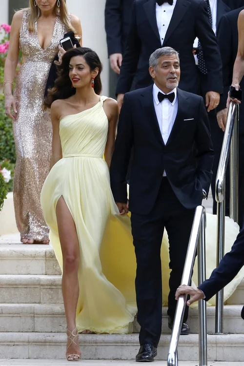 Amal Clooney, apariție spectaculoasă la Cannes 2016